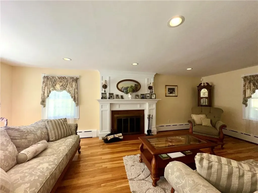79 Newell Drive Cumberland RI 02864
