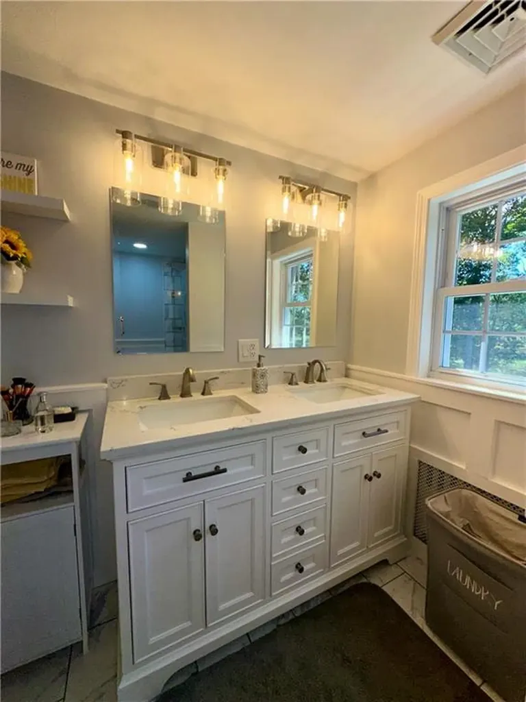 79 Newell Drive Cumberland RI 02864