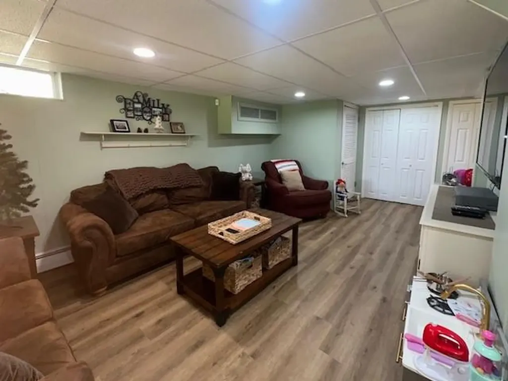 79 Newell Drive Cumberland RI 02864