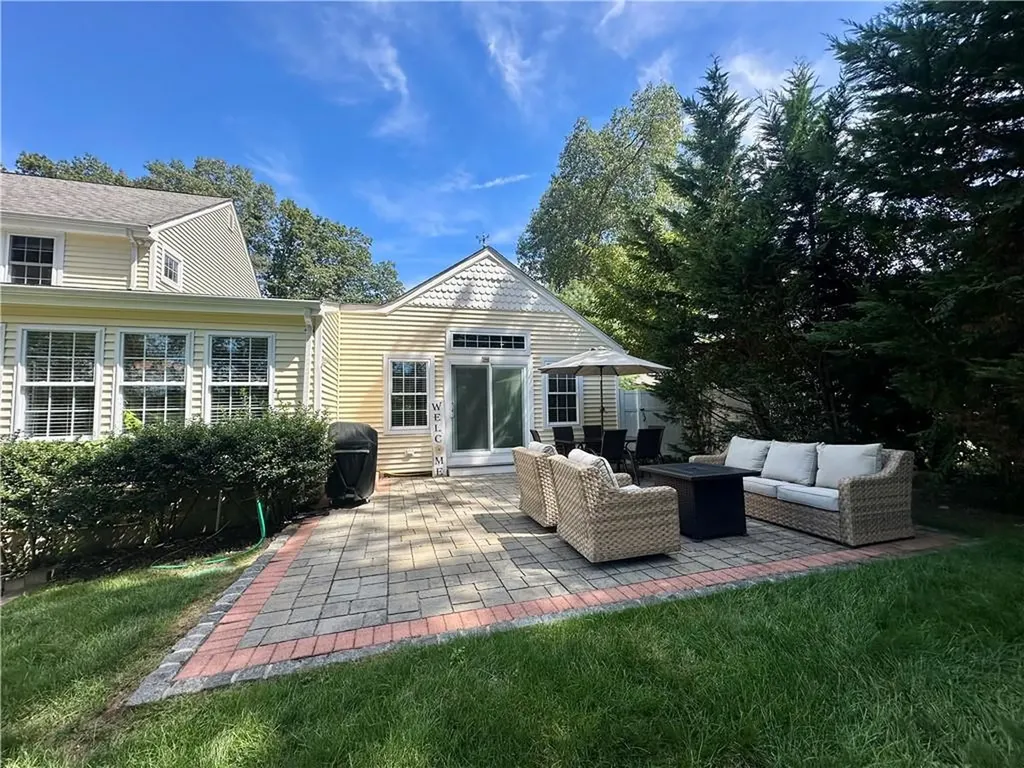 79 Newell Drive Cumberland RI 02864