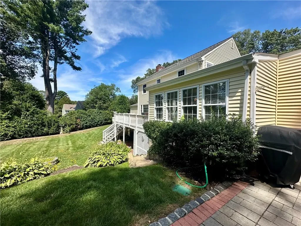 79 Newell Drive Cumberland RI 02864