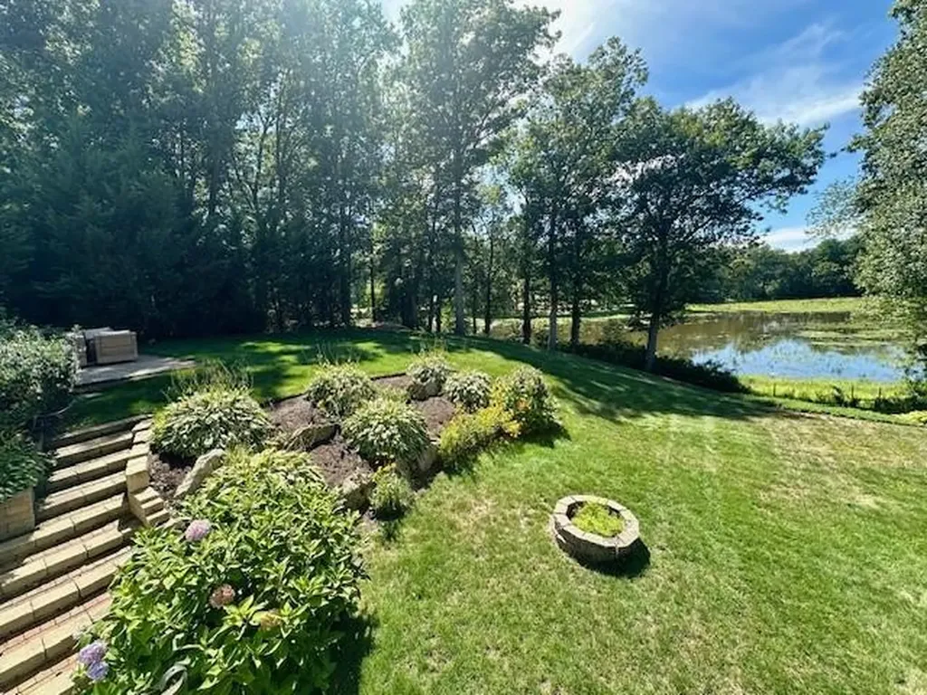 79 Newell Drive Cumberland RI 02864