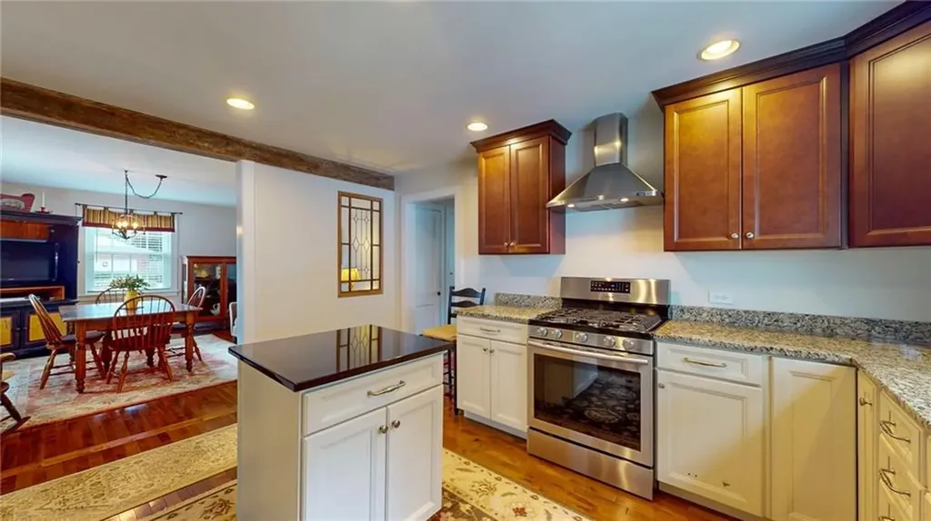 99 East Avenue Westerly RI 02891