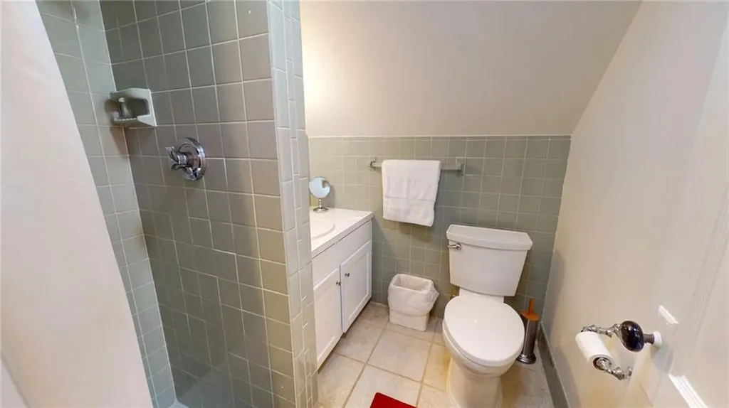 99 East Avenue Westerly RI 02891