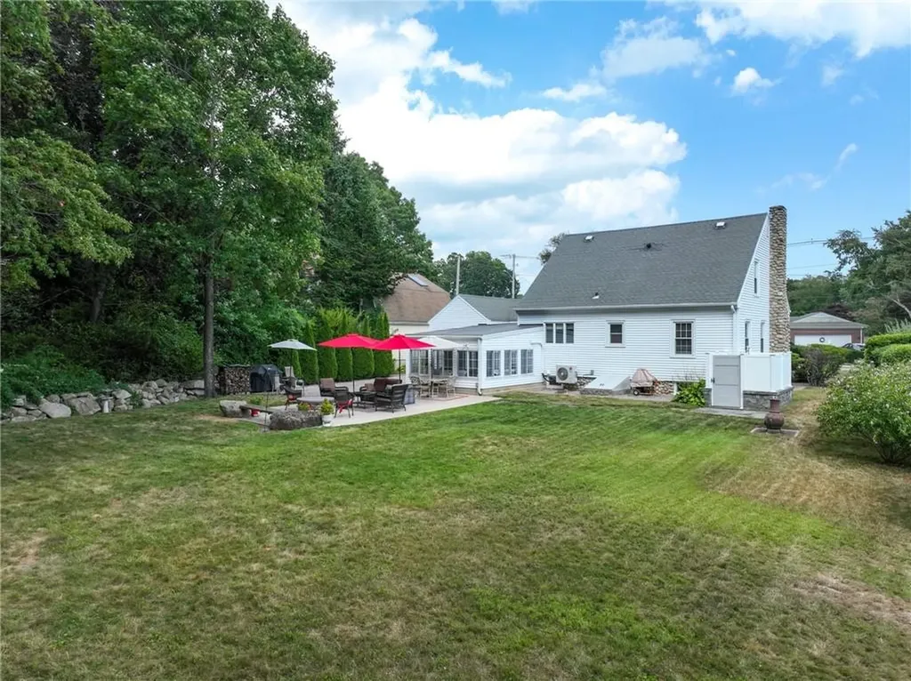 99 East Avenue Westerly RI 02891