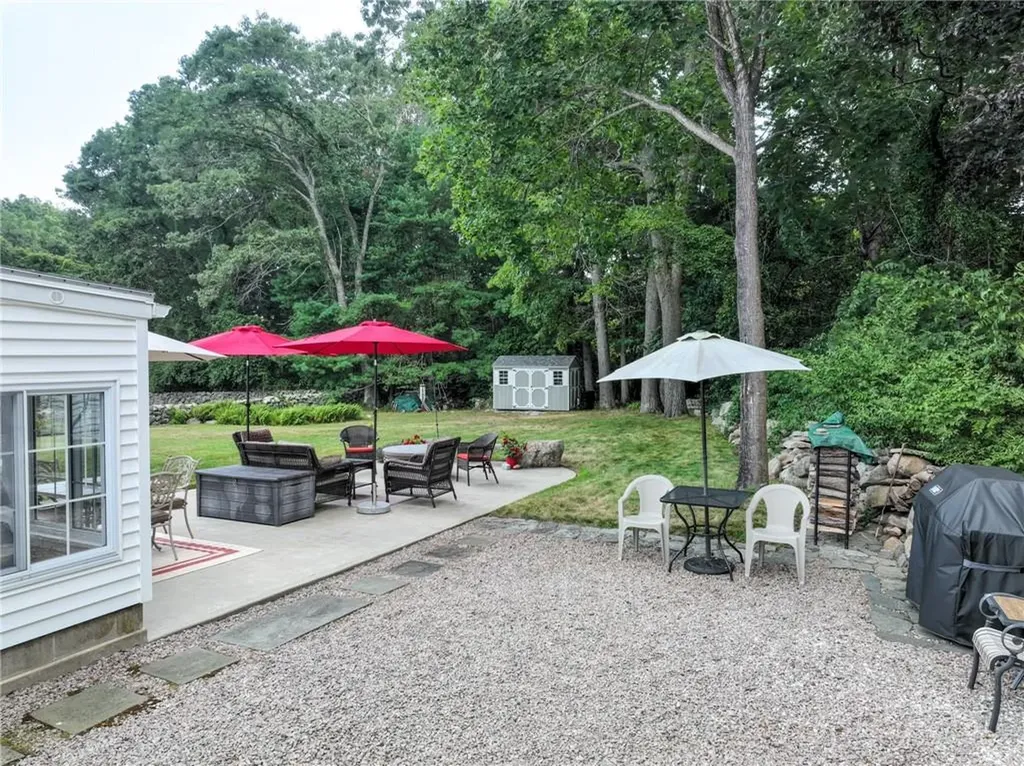 99 East Avenue Westerly RI 02891