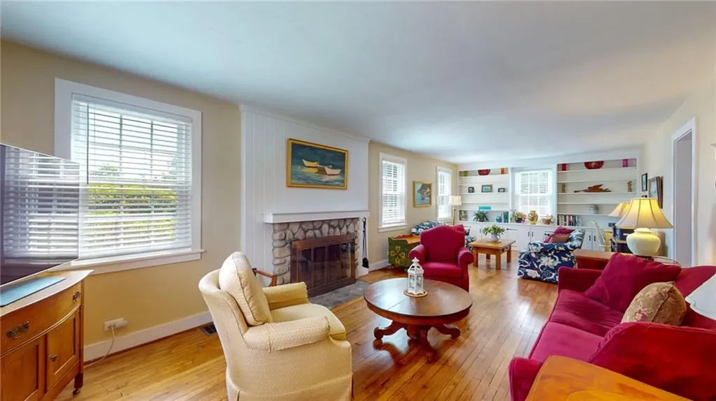 99 East Avenue Westerly RI 02891