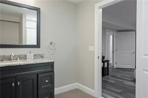 180 South Road East Greenwich RI 02818