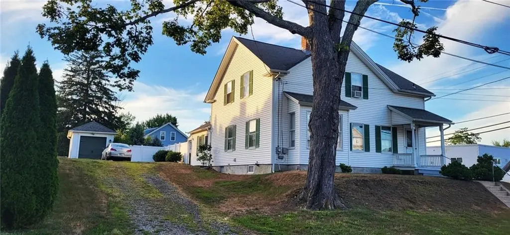 15 Lincoln Avenue Coventry RI 02816