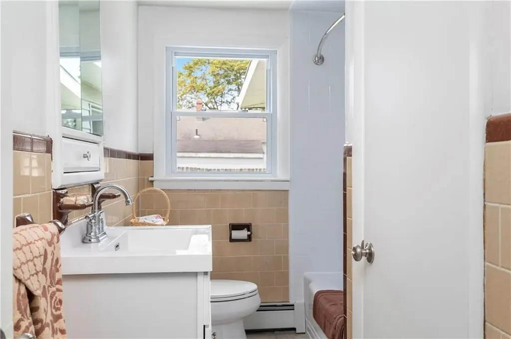 30 Stanley Street Pawtucket RI 02861
