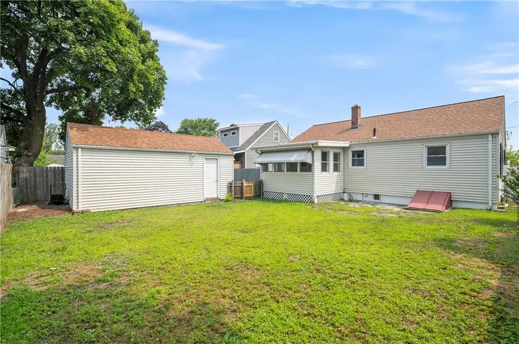30 Stanley Street Pawtucket RI 02861