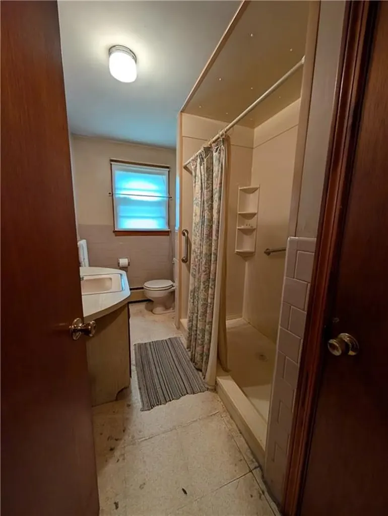 28 A North Road Foster RI 02825
