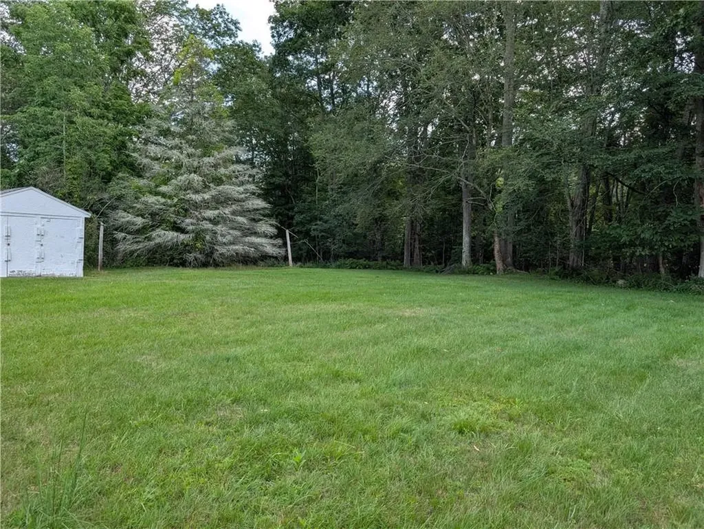 28 A North Road Foster RI 02825