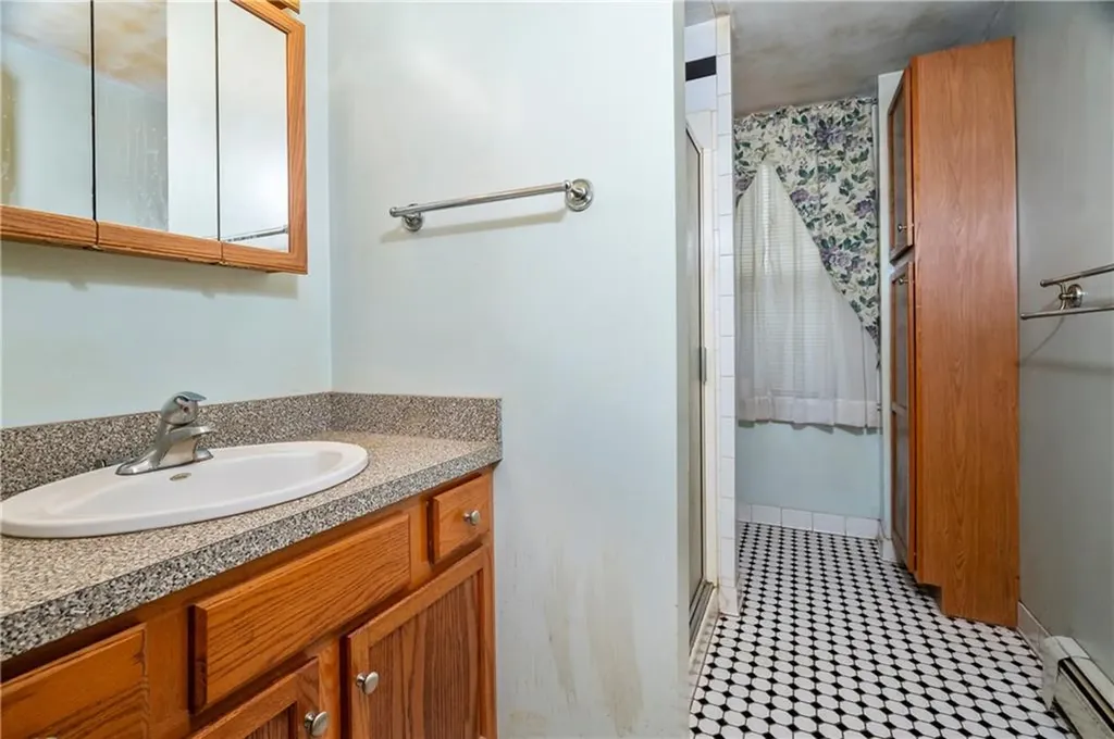 37 39 Main Street Cumberland RI 02864