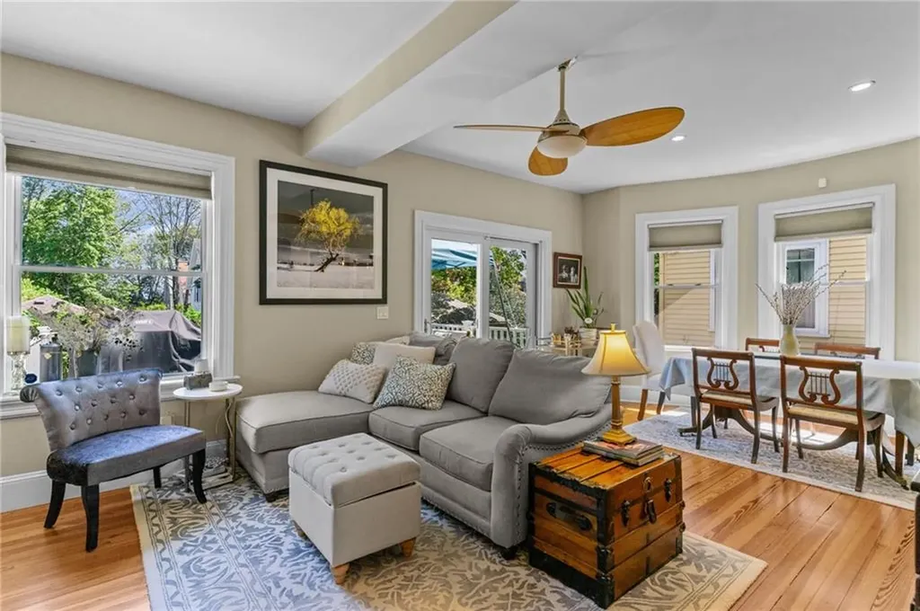 621 Hope Street Providence RI 02906