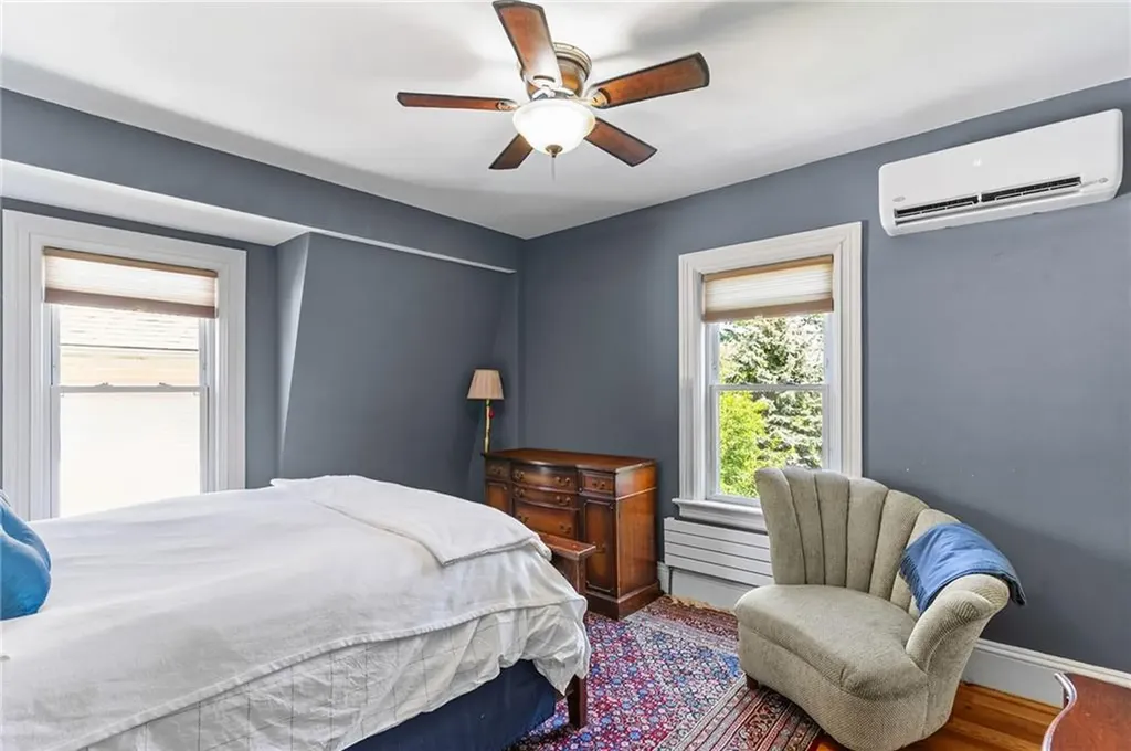 621 Hope Street Providence RI 02906