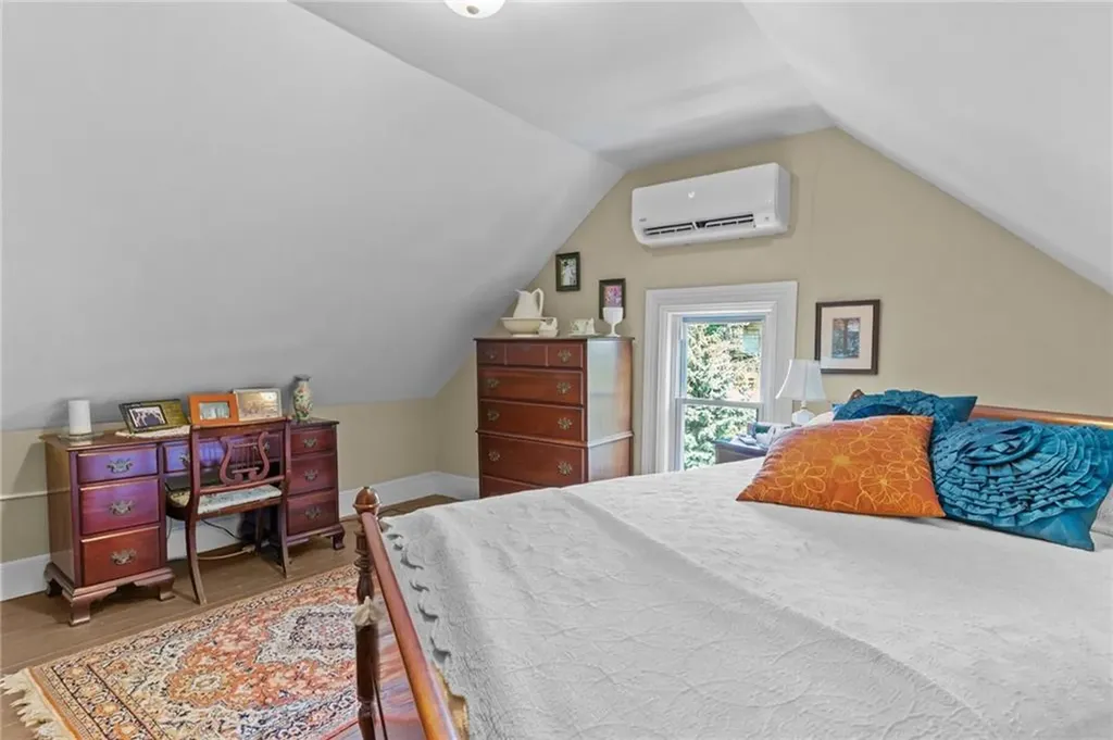 621 Hope Street Providence RI 02906