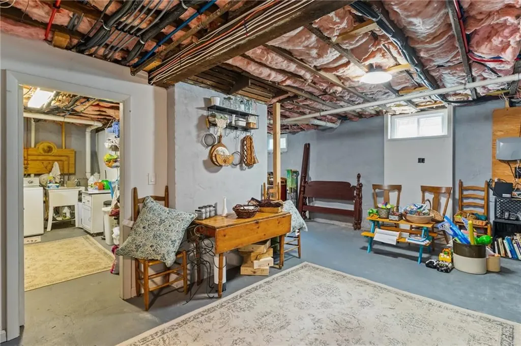 621 Hope Street Providence RI 02906