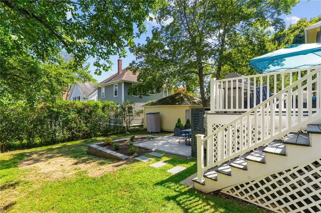 621 Hope Street Providence RI 02906