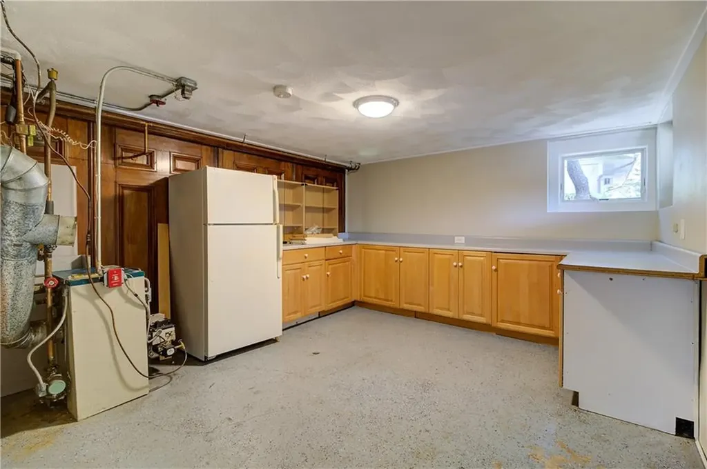 6 Pine Lane Johnston RI 02919