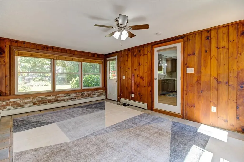 6 Pine Lane Johnston RI 02919