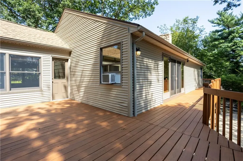 6 Pine Lane Johnston RI 02919
