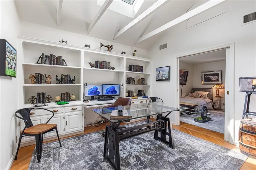 27 Young Orchard Avenue Providence RI 02906