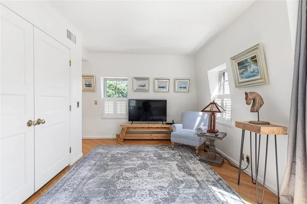 27 Young Orchard Avenue Providence RI 02906