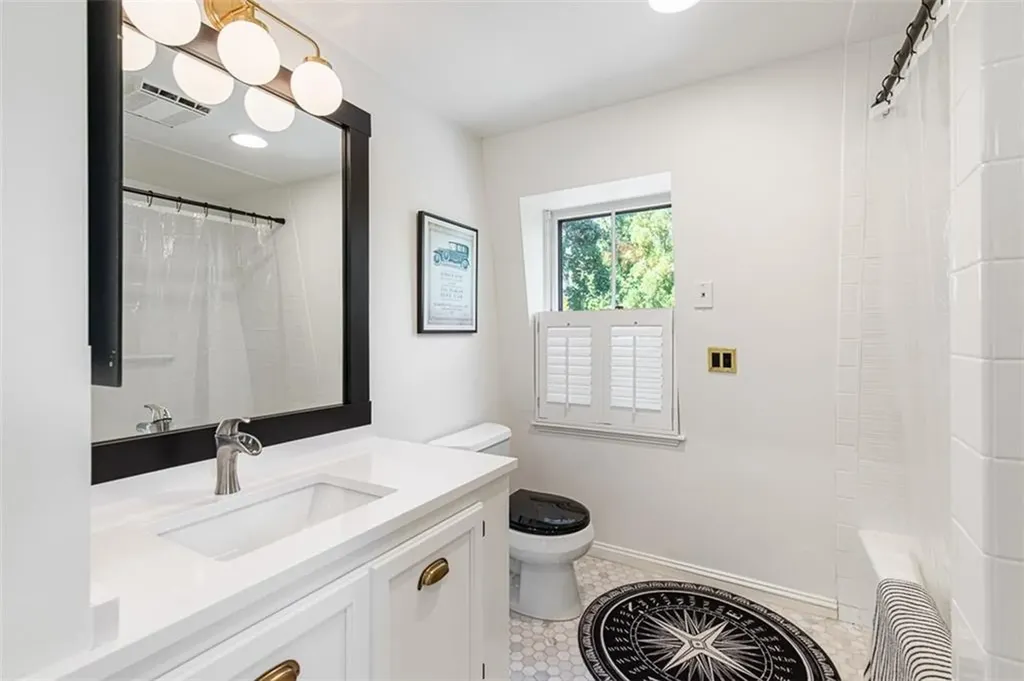27 Young Orchard Avenue Providence RI 02906