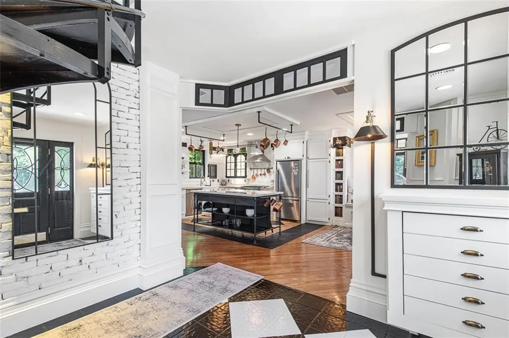 27 Young Orchard Avenue Providence RI 02906