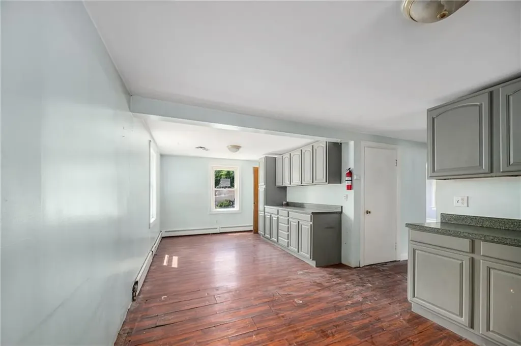 48 Piedmont Street Woonsocket RI 02895