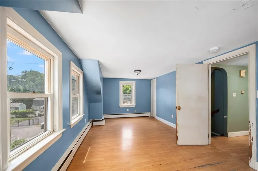 48 Piedmont Street Woonsocket RI 02895