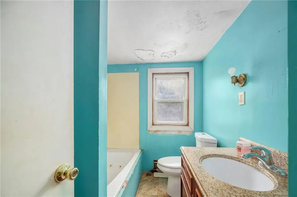48 Piedmont Street Woonsocket RI 02895