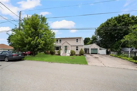 48 Piedmont Street Woonsocket RI 02895