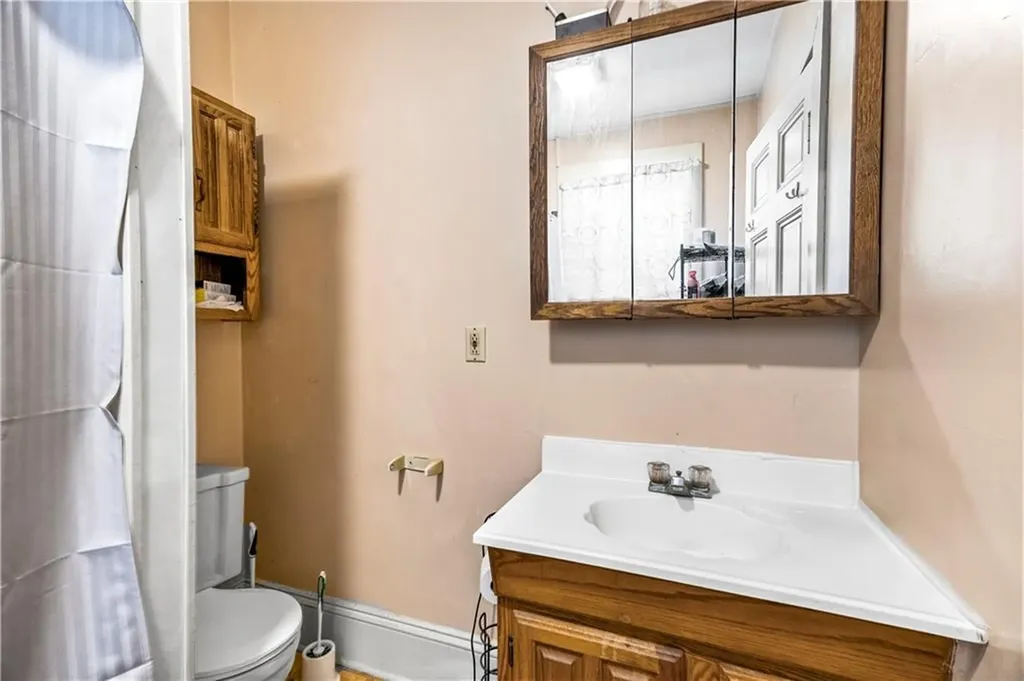 426 Blackstone Street Woonsocket RI 02895