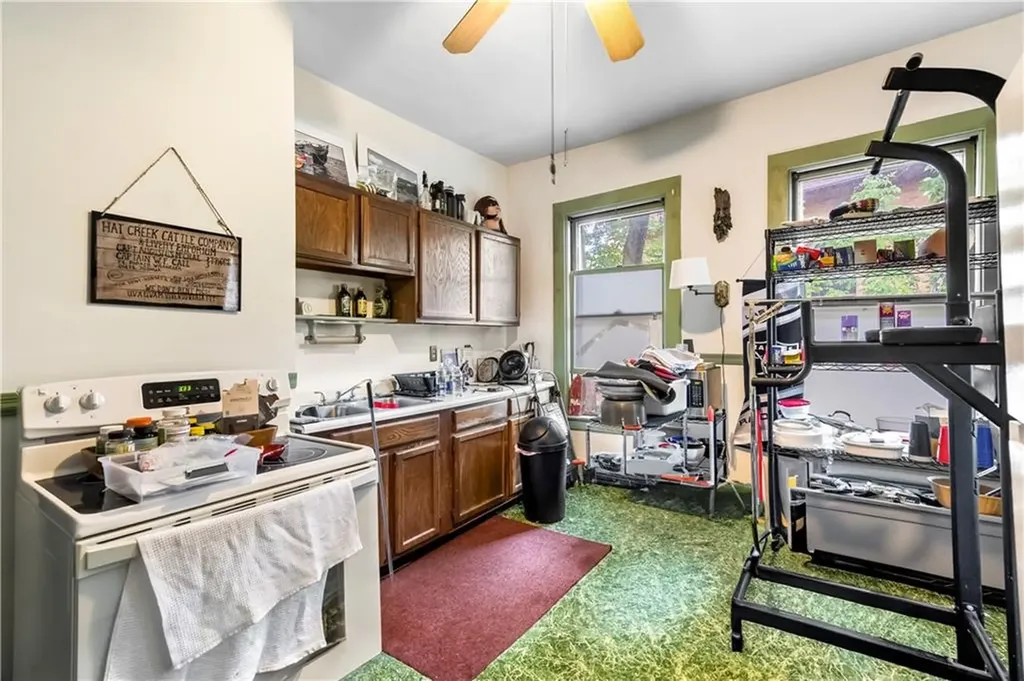 426 Blackstone Street Woonsocket RI 02895