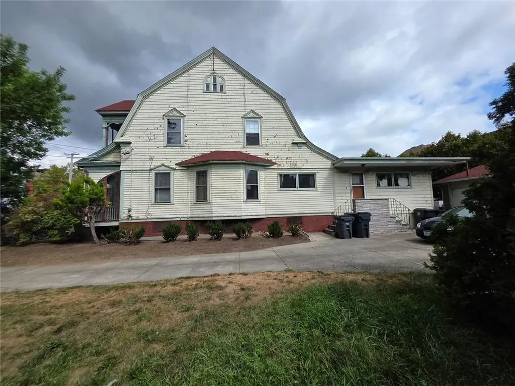 248 Webster Avenue Providence RI 02909