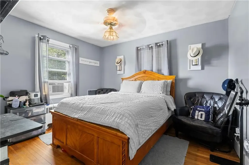 15 Archer Street Pawtucket RI 02861