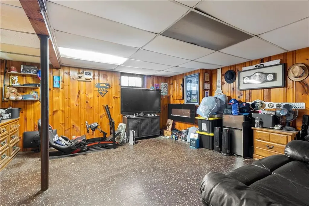 15 Archer Street Pawtucket RI 02861