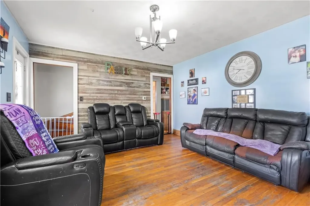15 Archer Street Pawtucket RI 02861
