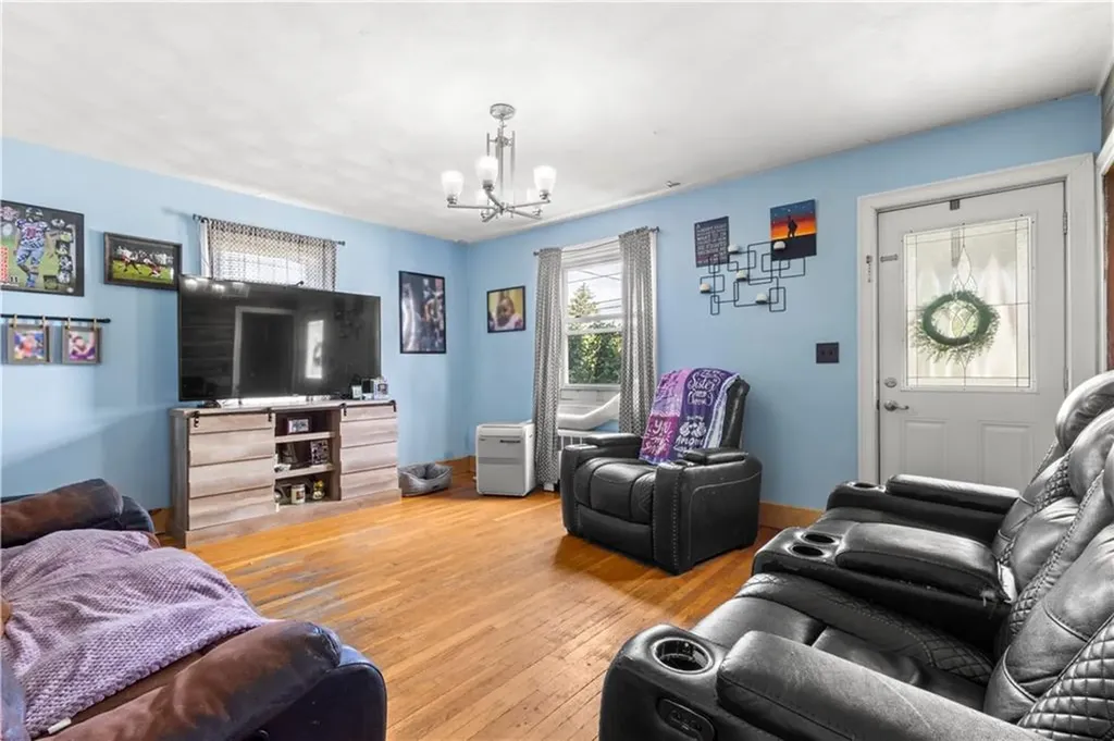15 Archer Street Pawtucket RI 02861