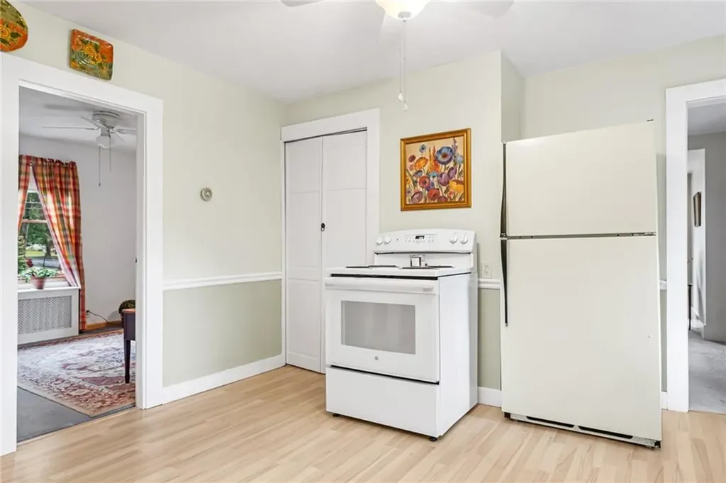 145 Spooner Avenue Warwick RI 02886