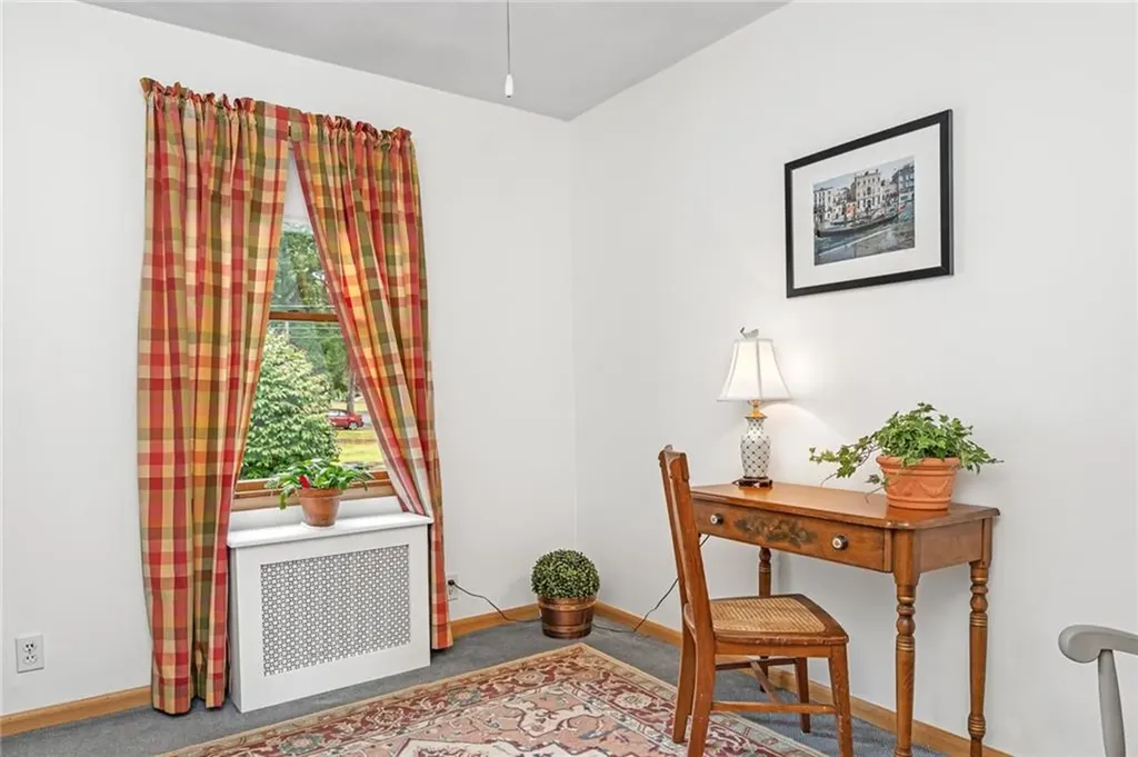 145 Spooner Avenue Warwick RI 02886