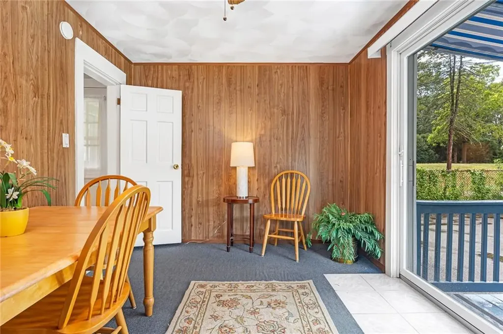 145 Spooner Avenue Warwick RI 02886
