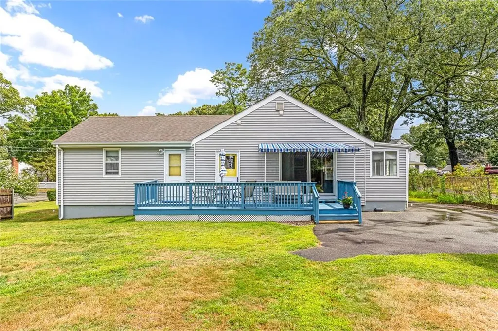 145 Spooner Avenue Warwick RI 02886