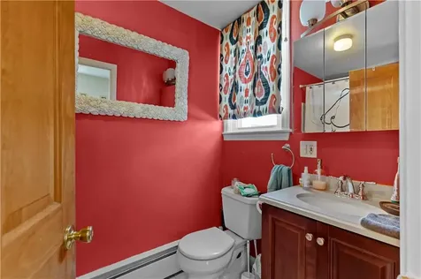 62 Dixon Street Newport RI 02840