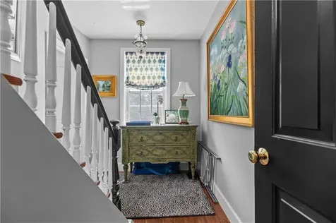 62 Dixon Street Newport RI 02840