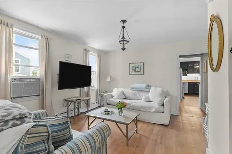 62 Dixon Street Newport RI 02840