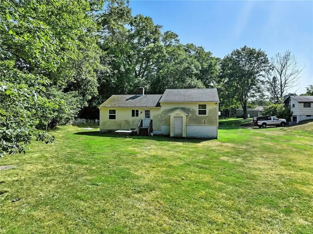 1907 A Kingstown Road South Kingstown RI 02879