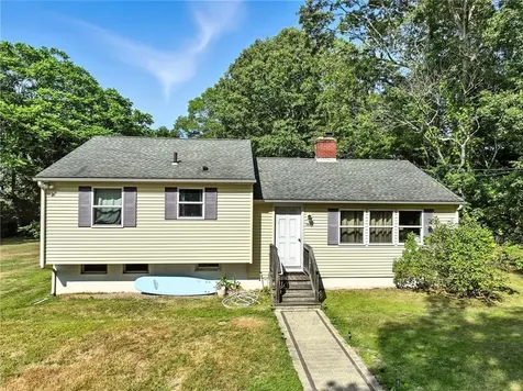 1907 A Kingstown Road South Kingstown RI 02879